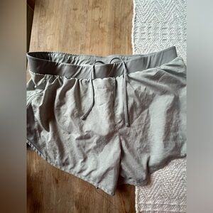 Women’s Underarmour Grey Shorts